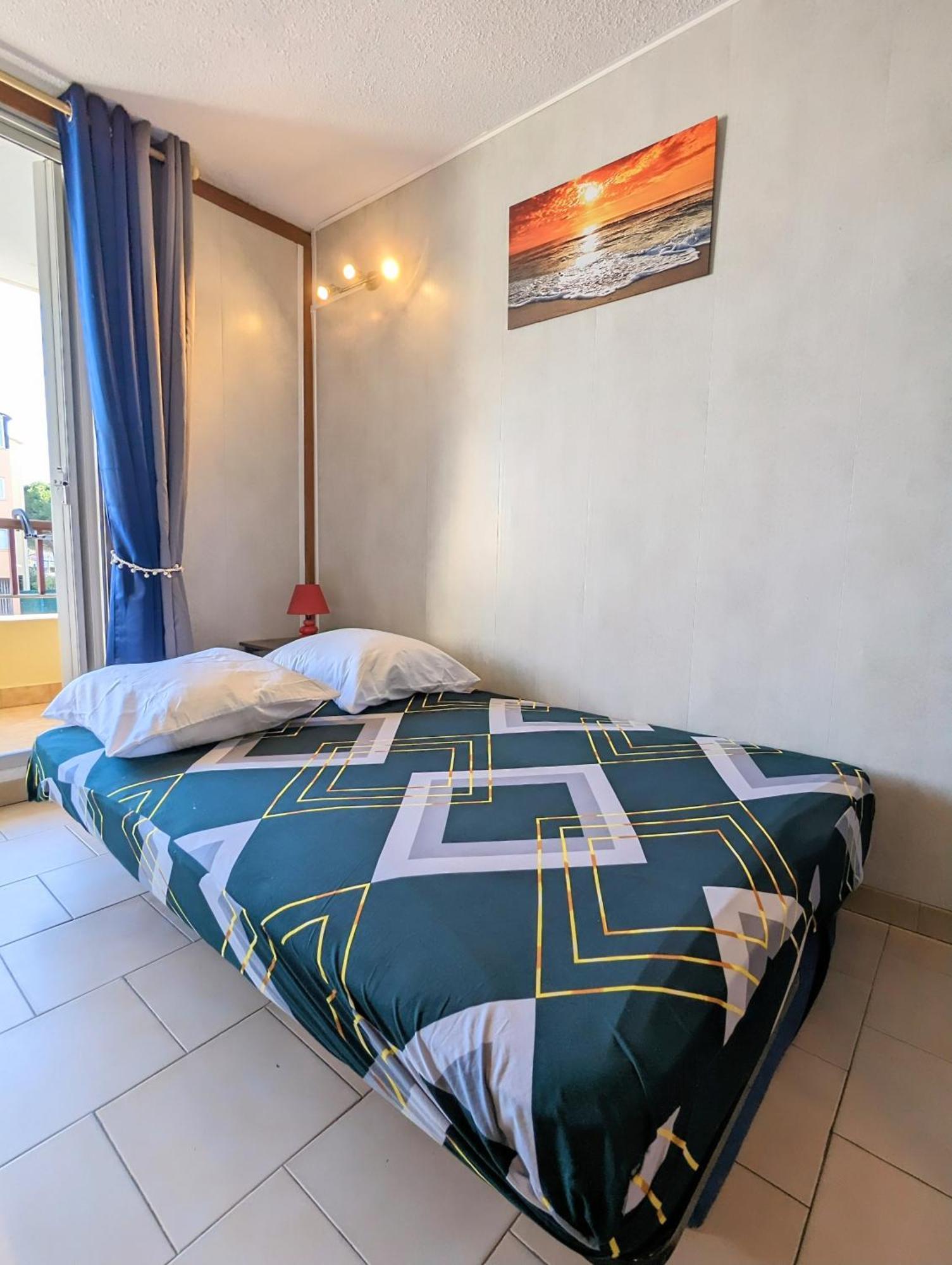 Appartement Au Calme + Parking 阿格德 外观 照片